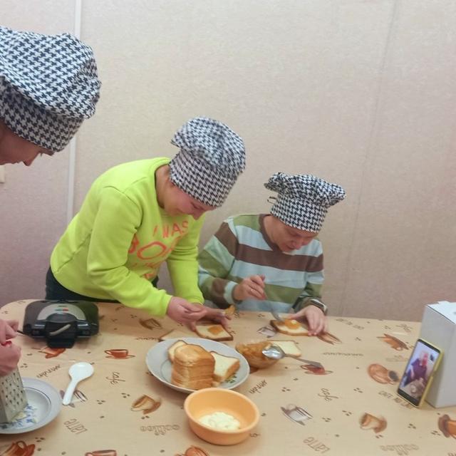 НАШИ БУДНИ