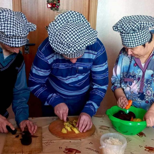 НАШИ БУДНИ